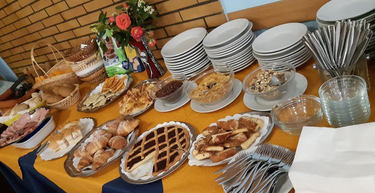Hotel Bellevue Cesenatico Eksteriør billede