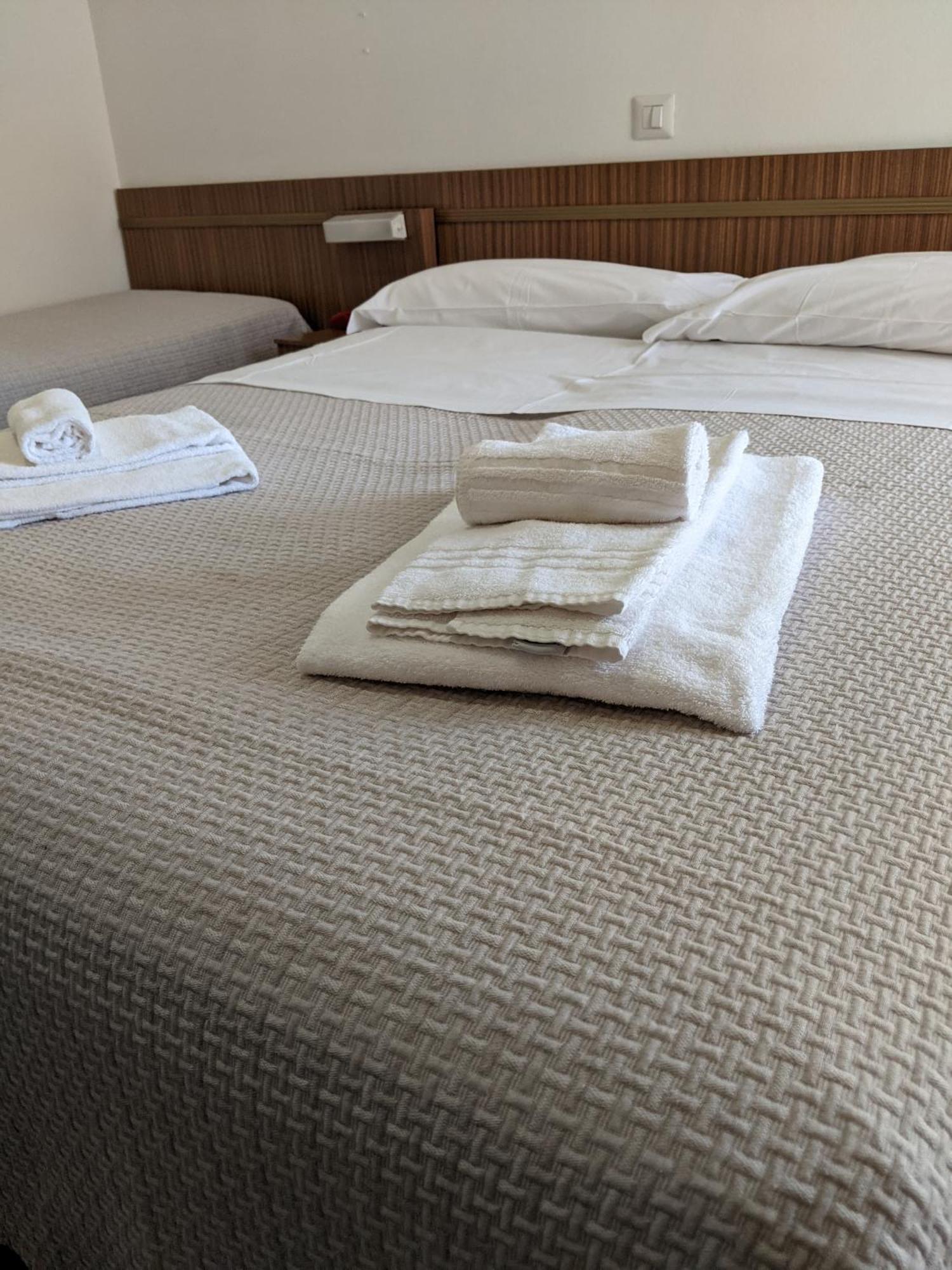 Hotel Bellevue Cesenatico Eksteriør billede