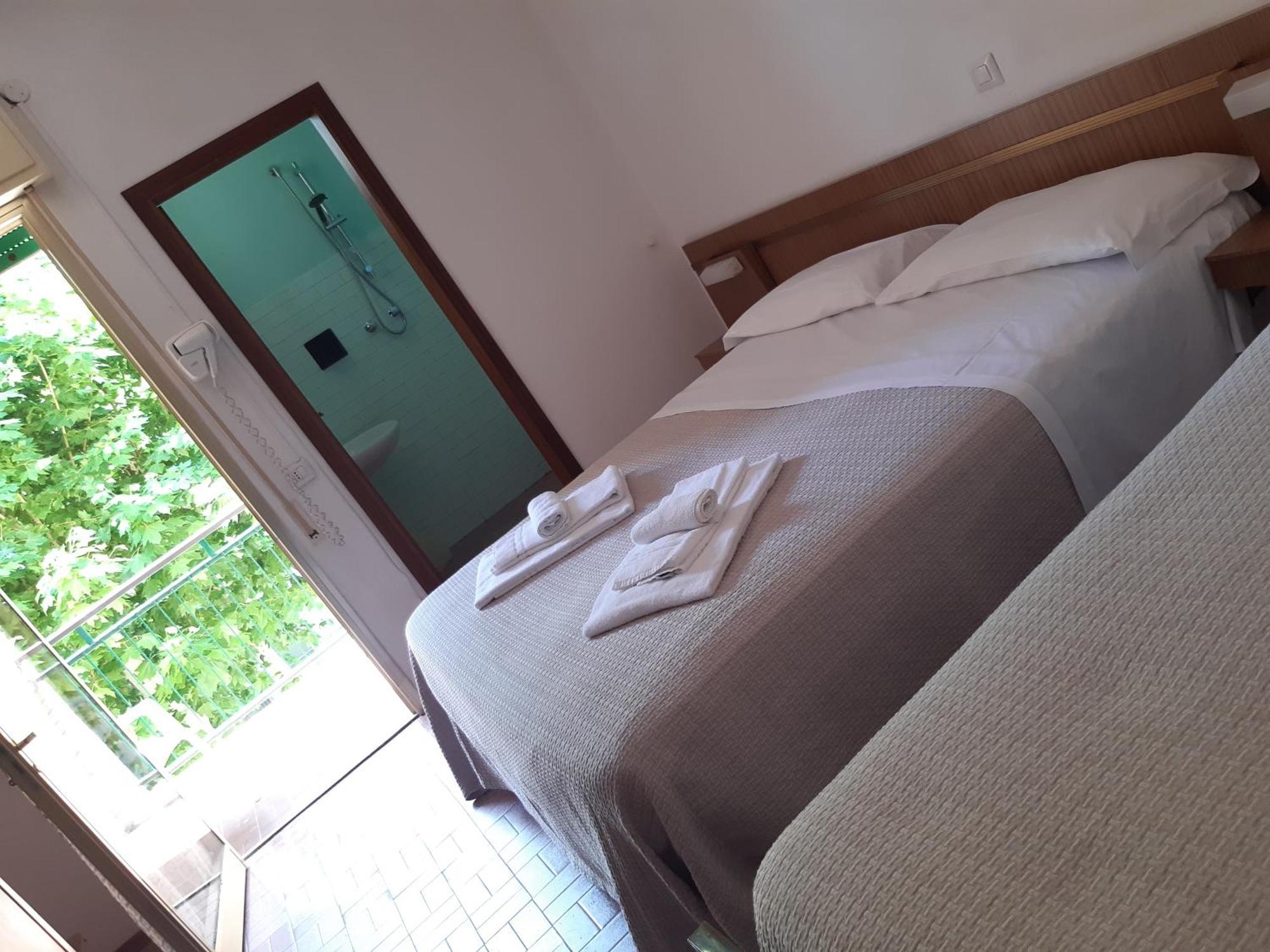Hotel Bellevue Cesenatico Eksteriør billede