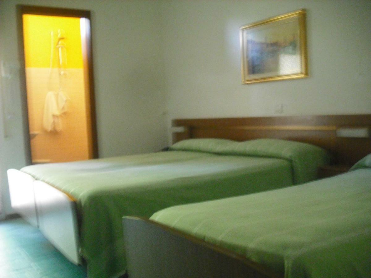 Hotel Bellevue Cesenatico Eksteriør billede